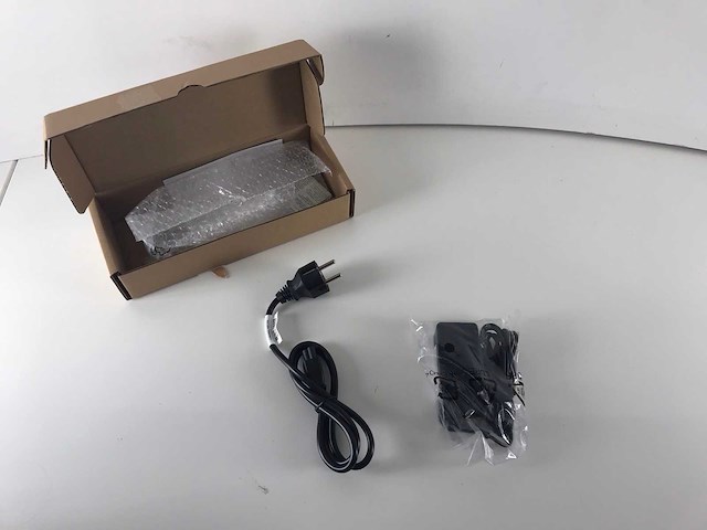 Lenovo (0b47036) thinkpad 45w with slim tip ac adapters (new) (24x) - afbeelding 4 van  7