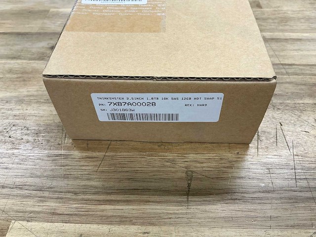 Lenovo 2.5’’ 1.8tb sas 512e hdd 7xb7a00028 - afbeelding 3 van  4