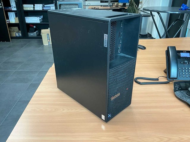 Lenovo 30g5000hmh desktop met rtx a4500 - afbeelding 1 van  10