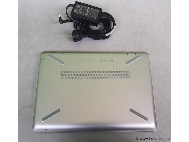 Lenovo 3168ngw laptop | model v15q4 - afbeelding 3 van  4