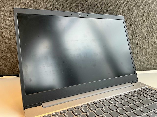 Lenovo 81w1 laptop - afbeelding 3 van  5