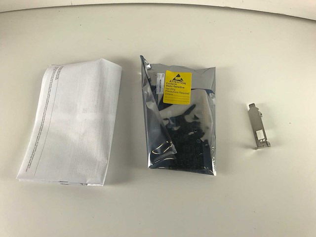 Lenovo (81y1655) emulex 16gb fc single-port hba’s (new) (15x) - afbeelding 4 van  7