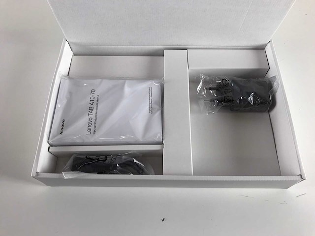 Lenovo a7600f tablets - 16 gb - dark blue (new) (4x) - afbeelding 4 van  5