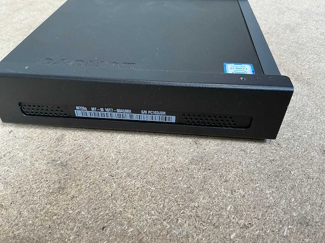 Lenovo desktop - afbeelding 2 van  3