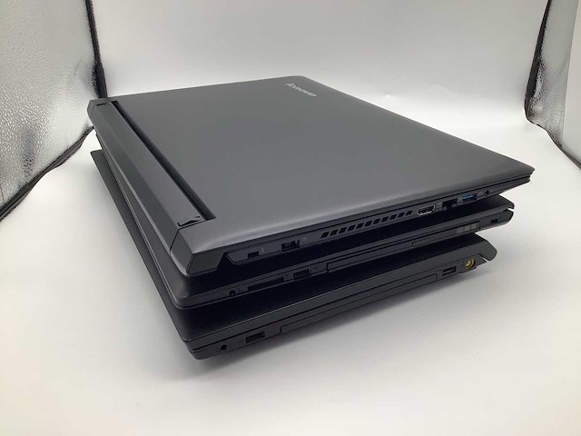 Lenovo g50-70 + flex 2-15 + b590 laptop (3x) - afbeelding 1 van  5