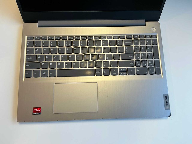 Lenovo ideapad 3 (81w1) laptop - afbeelding 2 van  7