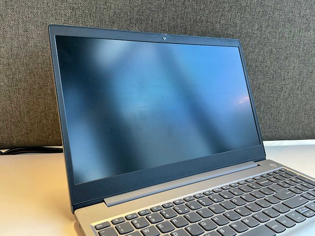 Lenovo ideapad 3 (81w1) laptop - afbeelding 4 van  7