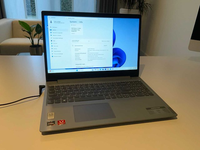 Lenovo ideapad s145 laptop - afbeelding 3 van  6