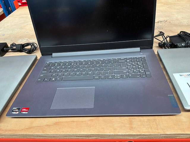 Lenovo laptop - afbeelding 2 van  4