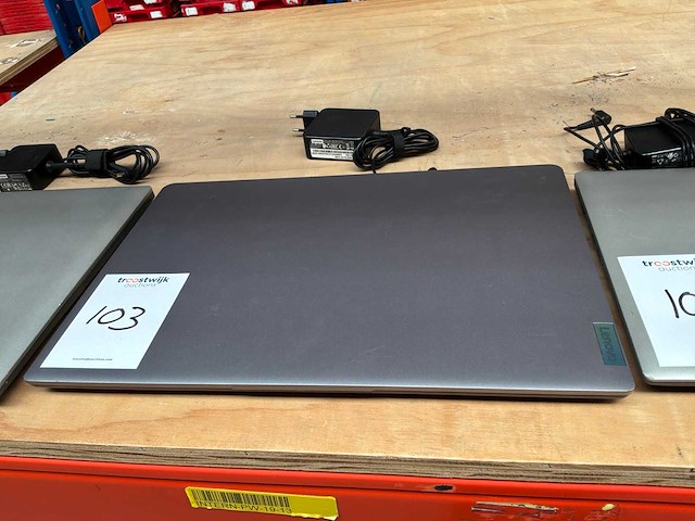Lenovo laptop - afbeelding 4 van  4