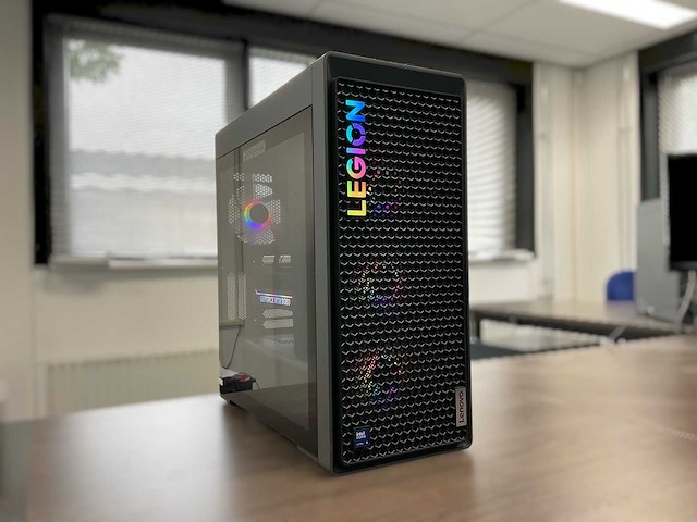 Lenovo legion t7 | rtx 5080 | ultra 9 | 90y6cto1ww desktop - afbeelding 1 van  13