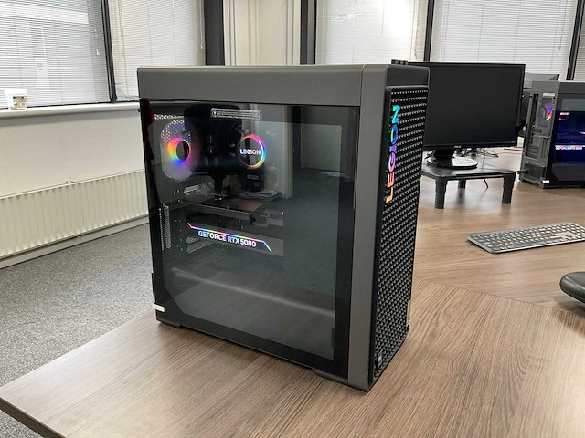Lenovo legion t7 | rtx 5080 | ultra 9 | 90y6cto1ww desktop - afbeelding 6 van  13