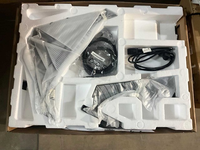 Lenovo monitor (14x) - afbeelding 5 van  8