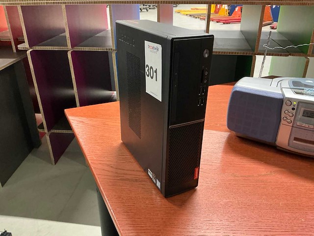Lenovo mt-m 10nm desktop - afbeelding 1 van  3