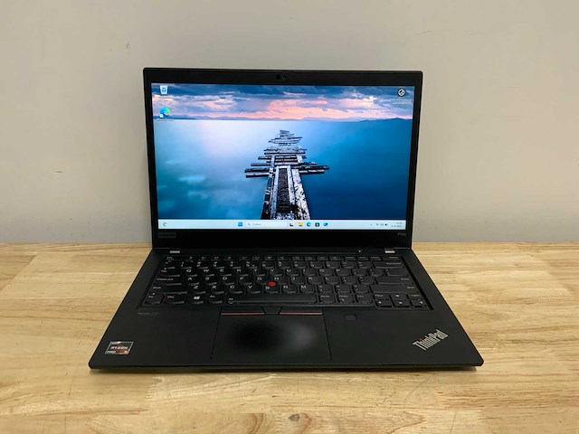 Lenovo p14s gen2 laptop - afbeelding 1 van  7