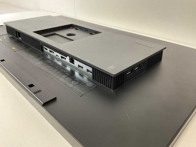 Lenovo (p27h-20) 27”, 2560x1440 (qhd) ips monitor - afbeelding 5 van  6