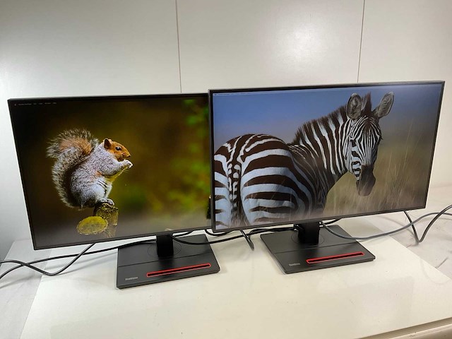 Lenovo (p27h-20) 27”, 2560x1440 (qhd) ips monitors (2x) - afbeelding 1 van  4