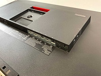 Lenovo (p32p-20) 32”, 3840x2160 (uhd) ips monitor - afbeelding 5 van  6