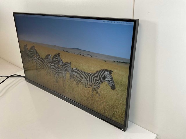 Lenovo (p32p-20) 32”, 3840x2160 (uhd) ips monitor - afbeelding 2 van  4