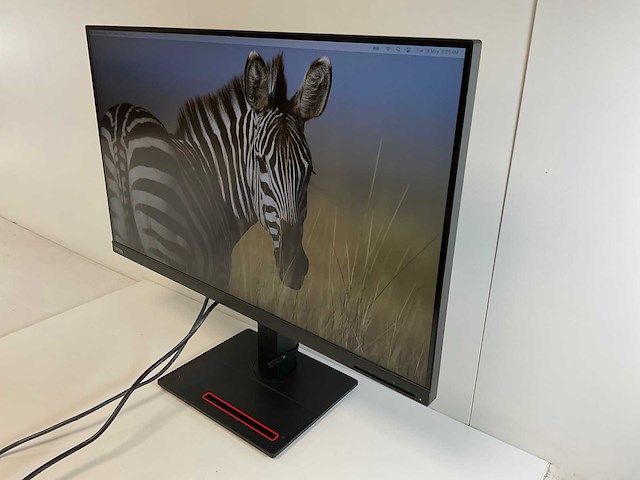 Lenovo (p32p-20) 32”, 3840x2160 (uhd) ips monitor - afbeelding 2 van  6
