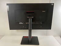 Lenovo (p32p-20) 32”, 3840x2160 (uhd) ips monitor - afbeelding 4 van  6