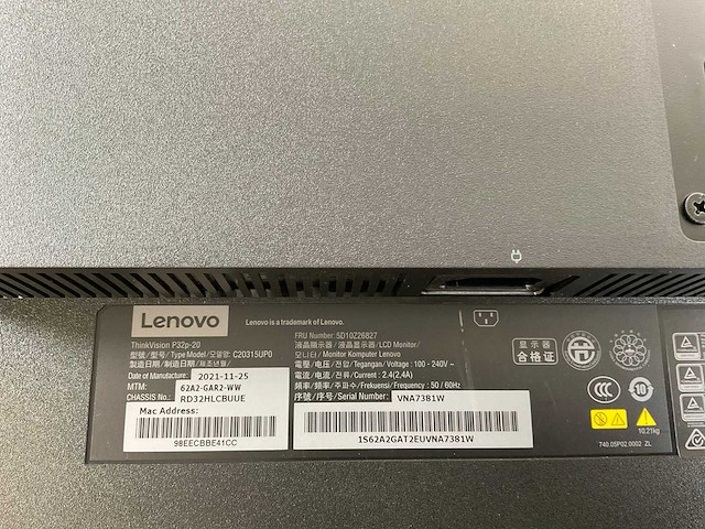 Lenovo (p32p-20) 32”, 3840x2160 (uhd) ips monitor - afbeelding 6 van  6