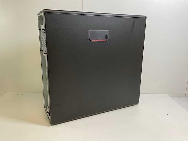 Lenovo p520 , xeon (r) w-2135, 64 gb ram (4x 16gb), 512 gb nvme, nvidia quadro p1000 4gb workstation - afbeelding 5 van  7