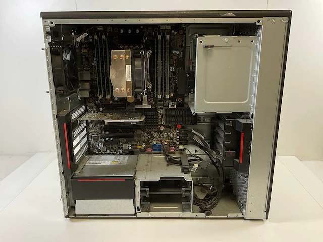 Lenovo p520, xeon(r) w-2135, 128 gb ram(8x 16 gb), 512 gb nvme, nvidia quadro p1000 4gb workstation - afbeelding 6 van  7