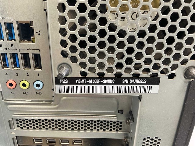 Lenovo p520, xeon(r) w-2135, 64 gb ram (4x16gb), 512 gb nvme, nvidia quadro p1000 4 gb workstation - afbeelding 6 van  7