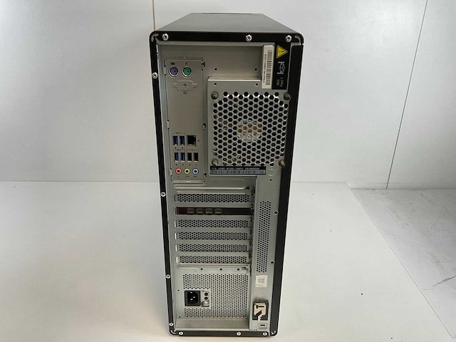Lenovo p520, xeon(r) w-2135, 64 gb ram (4x16gb), 512 gb nvme, nvidia quadro p1000 4 gb workstation - afbeelding 4 van  6