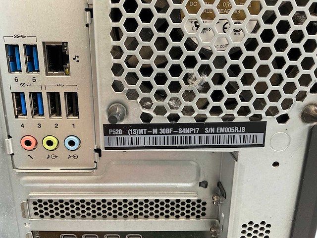 Lenovo p520, xeon(r) w-2135, 64 gb ram (4x16gb), 512 gb nvme, nvidia quadro p1000 4 gb workstation - afbeelding 3 van  3