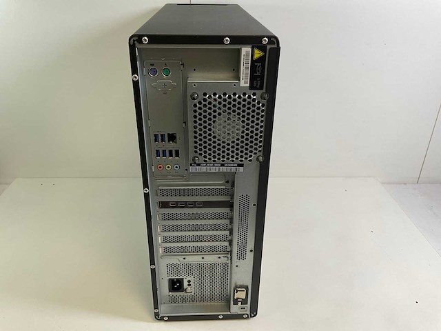Lenovo p520, xeon(r) w-2135, 64 gb ram (4x16gb), 512 gb nvme, nvidia quadro p1000 4 gb workstation - afbeelding 4 van  6