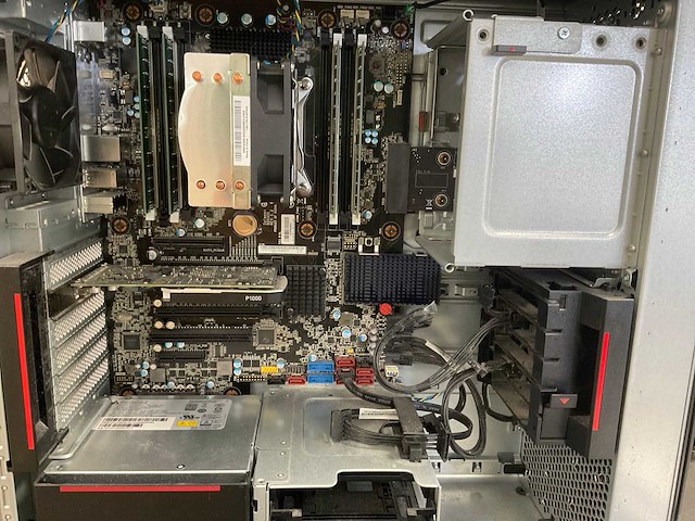 Lenovo p520, xeon(r) w-2135, 64 gb ram (4x16gb), 512 gb nvme, nvidia quadro p1000 4 gb workstation - afbeelding 5 van  6