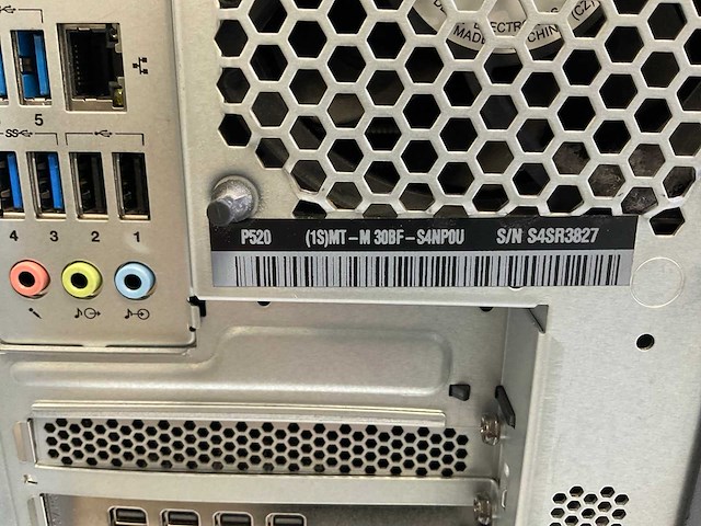 Lenovo p520, xeon(r) w-2135 , 64 gb ram (4x16gb) , 512 gb nvme , nvidia quadro p1000 4 gb workstation - afbeelding 6 van  7