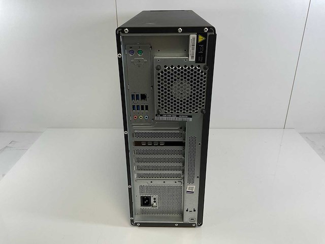 Lenovo p520, xeon(r) w-2135, 64 gb ram, 512 gb nvme, nvidia quadro p1000 4 gb workstation - afbeelding 4 van  5