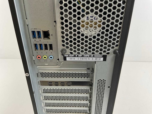 Lenovo p520, xeon(r) w-2135, 64 gb ram, 512 gb nvme, nvidia quadro p1000 4 gb workstation - afbeelding 5 van  5
