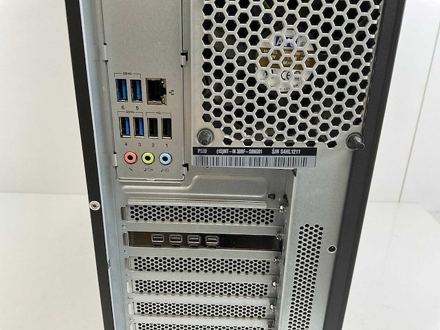 Lenovo p520, xeon(r) w-2135, 64 gb ram, 512 gb nvme, nvidia quadro p1000 4 gb workstation - afbeelding 5 van  5