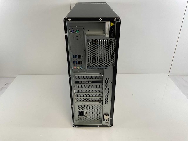 Lenovo p520, xeon(r) w-2135, 64 gb ram, 512 gb nvme, nvidia quadro p1000 4 gb workstation - afbeelding 4 van  6