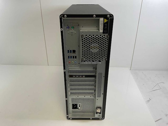 Lenovo p520, xeon(r) w-2135, 64 gb ram, 512 gb nvme, nvidia quadro p1000 4 gb workstation - afbeelding 4 van  5