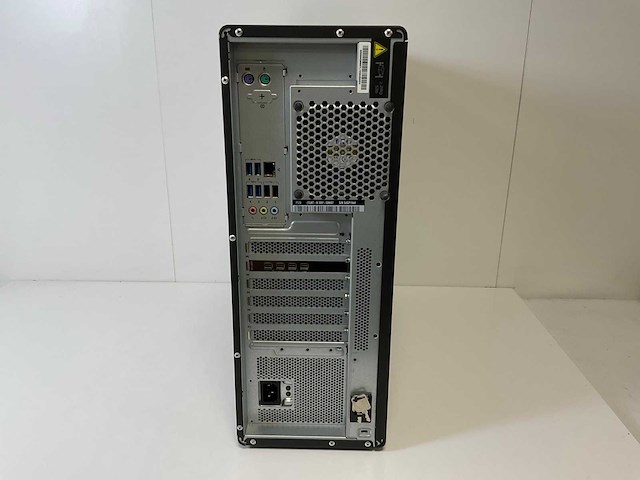 Lenovo p520, xeon(r) w-2135, 64 gb ram, 512 gb nvme, nvidia quadro p1000 4gb workstation - afbeelding 4 van  5