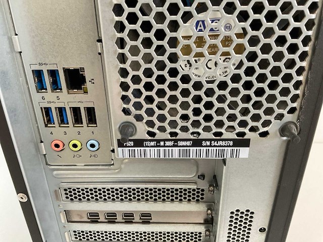 Lenovo p520, xeon(r) w-2135, 64 gb ram, no hdd, nvidia quadro p1000 4 gb workstation - afbeelding 5 van  5