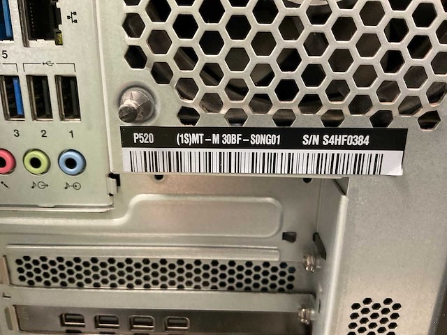 Lenovo p520, xeon(r) w-2135, 64 gb ram(4x 16 gb), no hdd, nvidia quadro p1000 4gb workstation - afbeelding 4 van  4