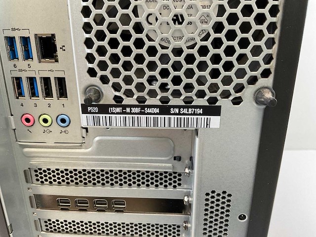 Lenovo p520, xeon(r) w-2135, 64 gb ram(4x 16gb), 512 gb nvme, nvidia quadro p1000 4gb workstation - afbeelding 5 van  7