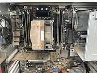 Lenovo p520, xeon(r) w-2135, 64 gb ram(4x 16gb), no hdd, nvidia quadro p1000 4gb workstation - afbeelding 5 van  5