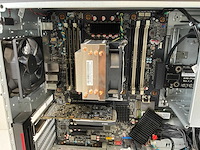 Lenovo p520, xeon(r) w-2245, 128 gb ram(4x 32gb), 512 gb nvme, nvidia quadro p1000 4gb workstation - afbeelding 7 van  7