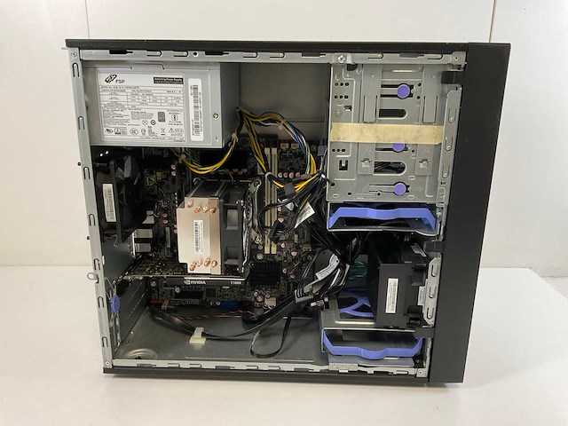 Lenovo p520c, xeon(r) w-2245, 32 gb ram(2x 16gb), 1 tb nvme, nvidia t1000 8gb workstation - afbeelding 5 van  6