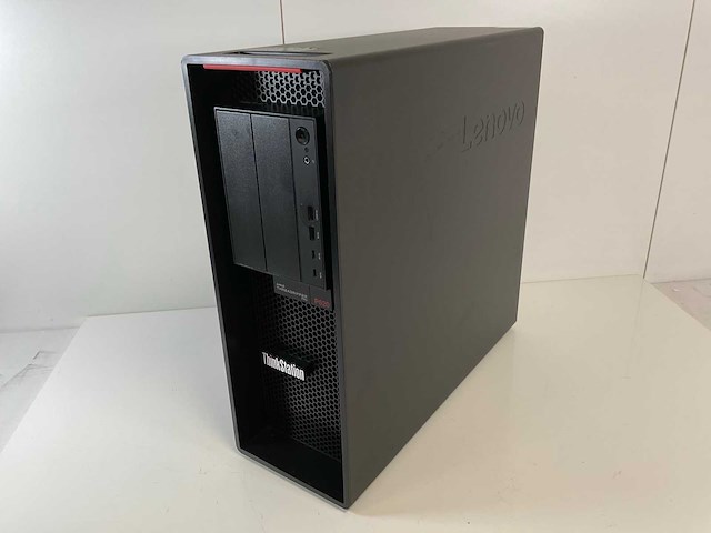 Lenovo p620, amd ryzen threadripper pro 3945wx, 128 gb ram, 1 tb nvme, amd radeon pro wx 3200 4 gb workstation - afbeelding 3 van  5