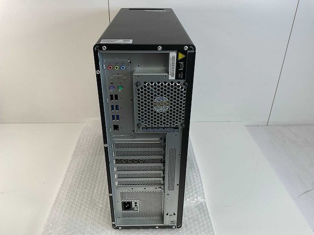 Lenovo p620, amd ryzen threadripper pro 3945wx, 128 gb ram (8x16gb), 1 tb nvme, amd radeon pro wx 3200 4 gb workstation - afbeelding 4 van  6
