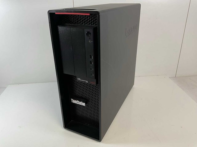 Lenovo p620, amd ryzen threadripper pro 3945wx, 128 gb ram (8x16gb), 1 tb nvme, amd radeon pro wx3200 4 gb workstation - afbeelding 3 van  6