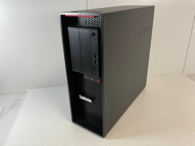 Lenovo p620, amd ryzen threadripper pro 3995wx, 256 gb ram, 2 tb nvme, amd radeon pro wx 3200 4 gb workstation - afbeelding 3 van  5